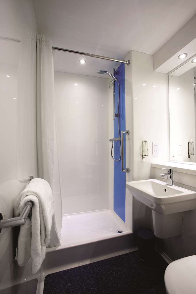 Travelodge Liverpool Docks الغرفة الصورة